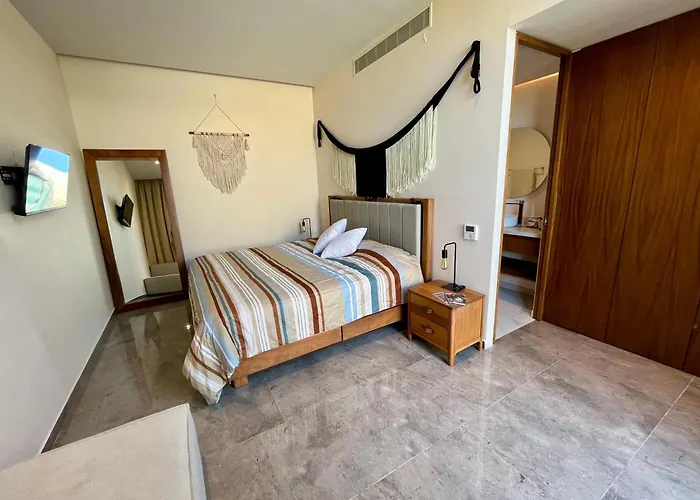 Apartamento Plunge Pool Duplex Ph With Club Shuttle And Gym