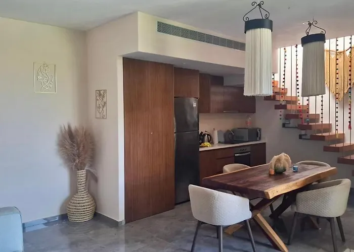 Plunge Pool Duplex Ph With Club Shuttle And Gym Apartamento